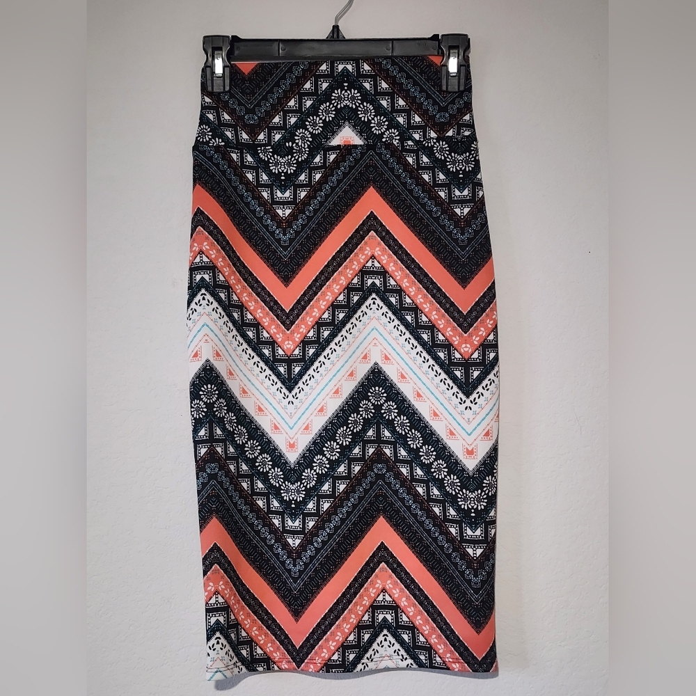 Derek Heart - Colorful Chevron Style Print Midi Pencil Skirt Bodycon -Size Small